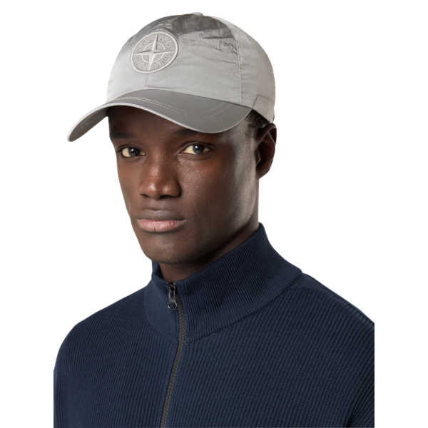 Casquette STONE ISLAND nylon métal Econyl ® gris perle broderie Compass