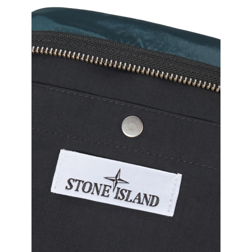 Pochette STONE ISLAND bandoulière nylon métal Econyl ® bleu canard