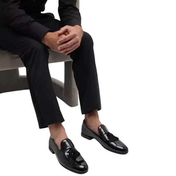 Mocassin TOM FORD cuir veau verni noir pompon