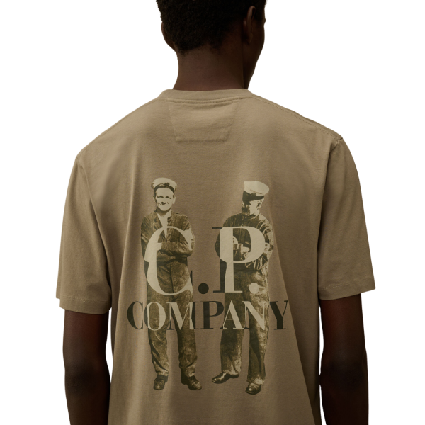 T-shirt col rond CP COMPANY coton marron gris marin British Sailor dos