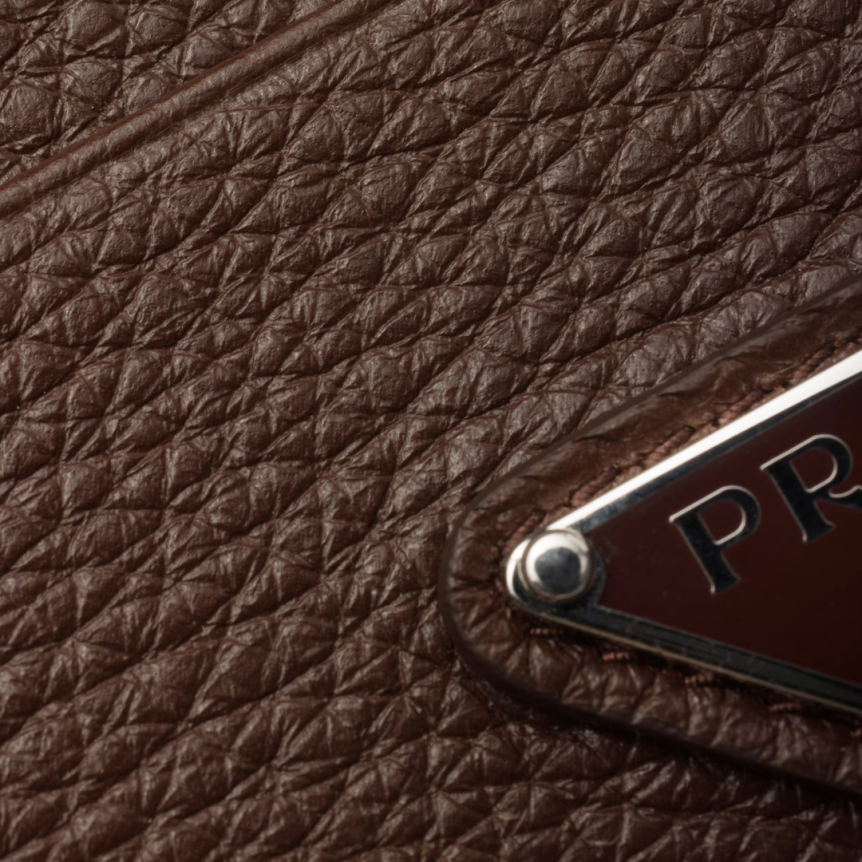 porte-cartes PRADA cuir veau grainé marron