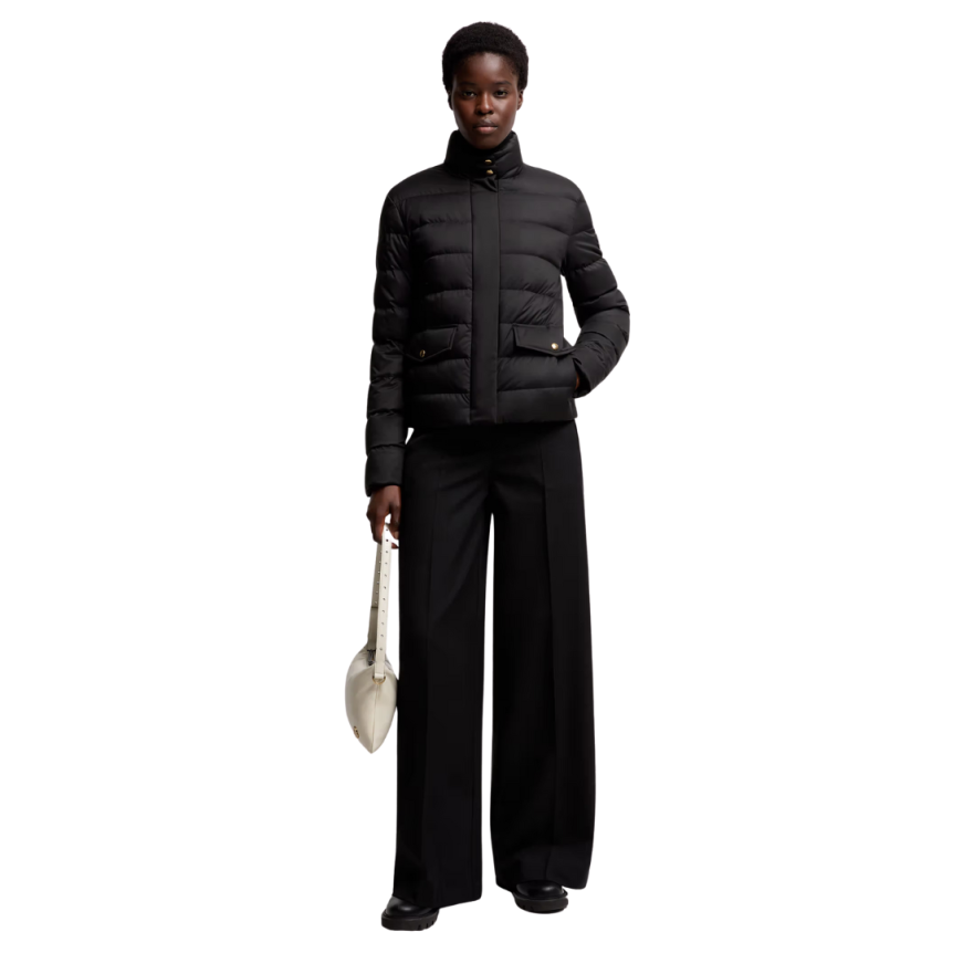 Doudoune courte MONCLER Bessettes col montant nylon fin noir bouton doré