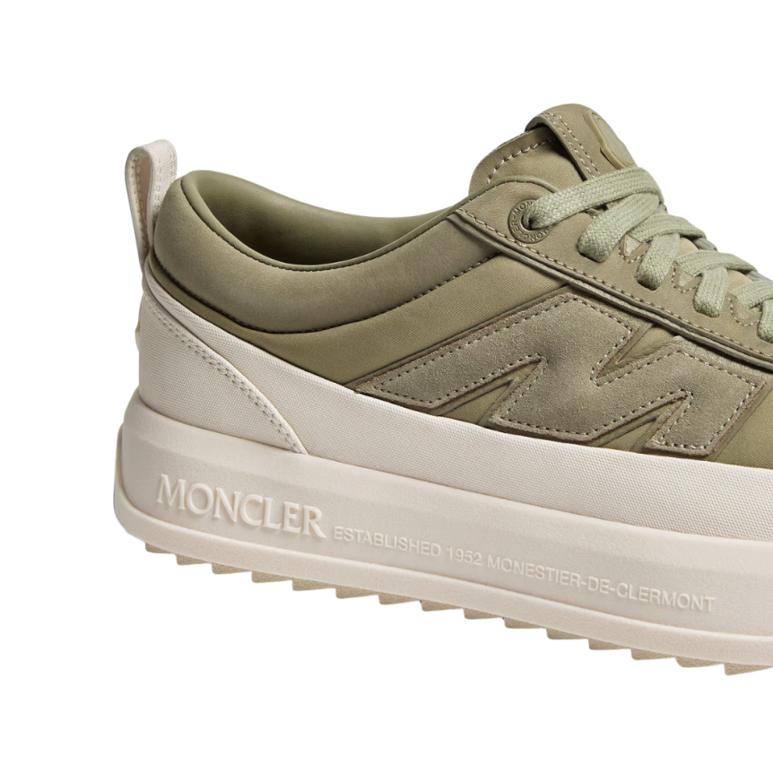 Sneaker MONCLER Altive nubuck daim kaki semelle oversize écru
