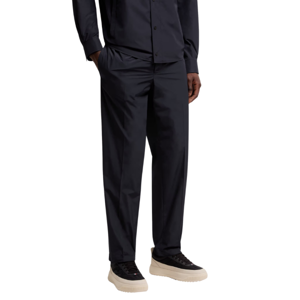 Sneaker MONCLER Altive nubuck daim noir semelle oversize écru