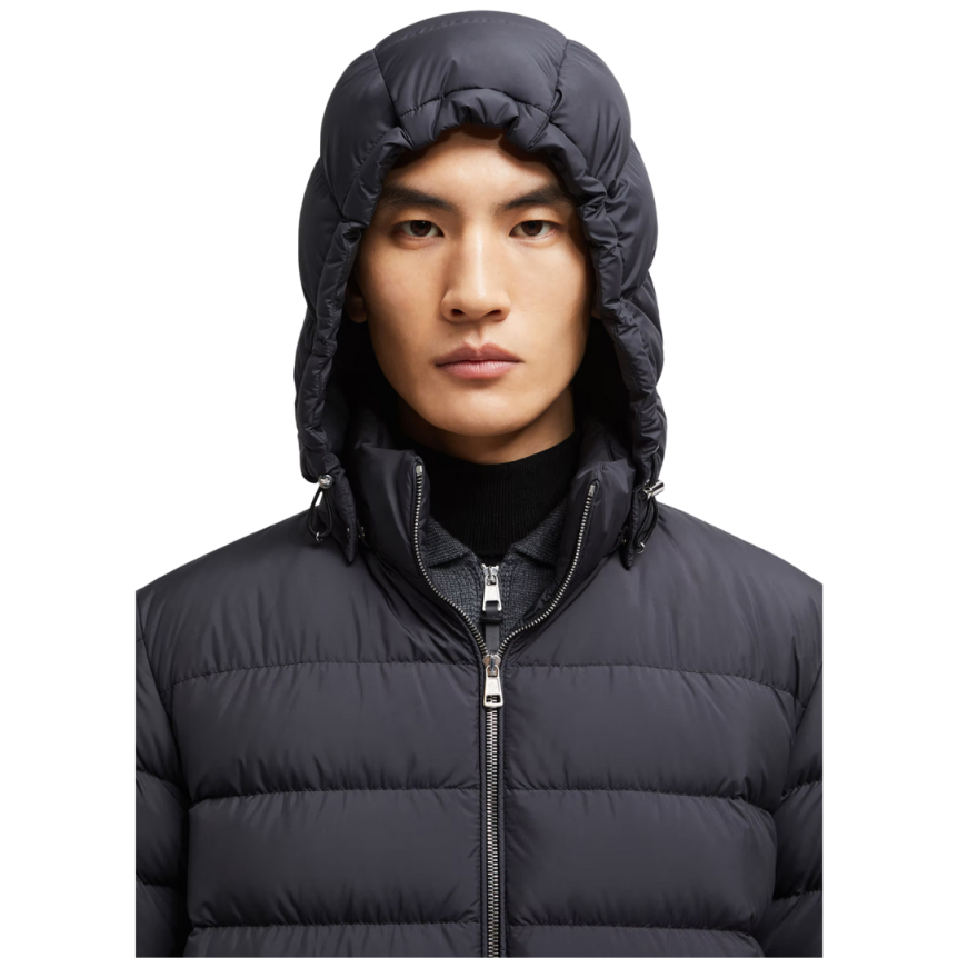 Doudoune courte à capuche MONCLER Arneb nylon noir logo cuir