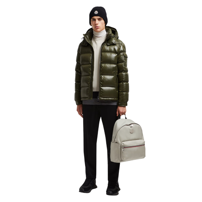 Doudoune courte à capuche MONCLER Maya nylon laqué vert olive