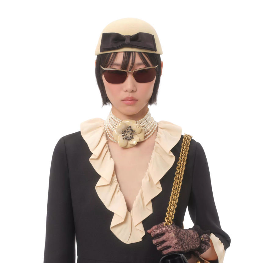 VALENTINO Robe courte col V crêpe couture laine soie noir volant écru