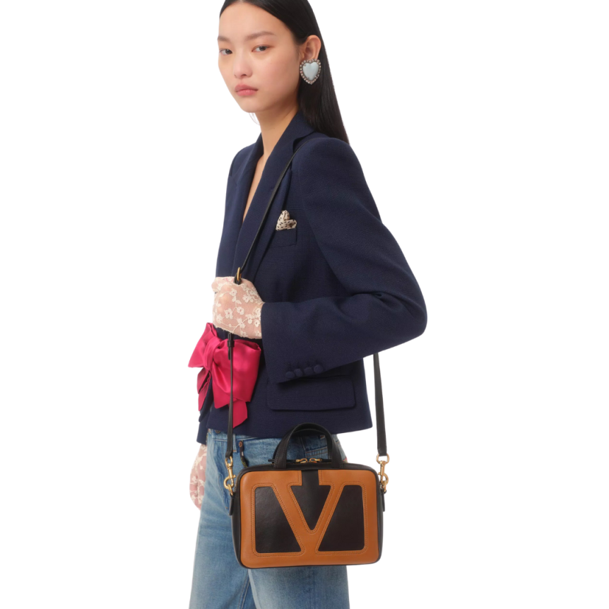 Sac à main VALENTINO Viva Superstar cuir nappa noir Vlogo camel