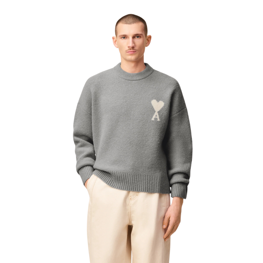 Pull col rond AMI Paris laine alpaga gris clair cœur blanc