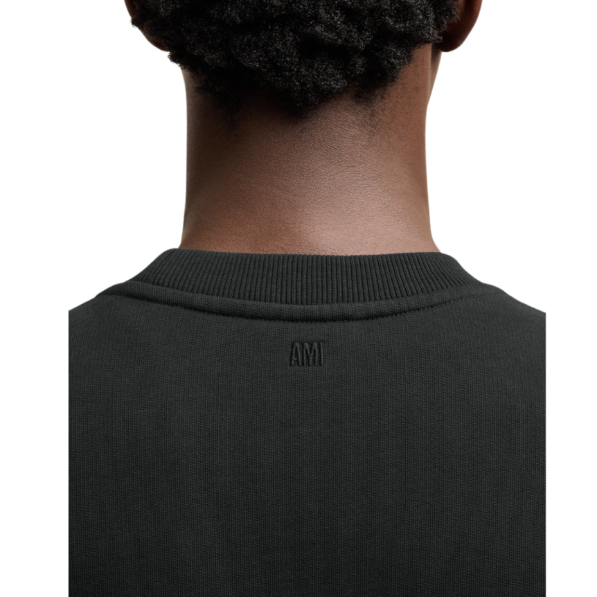 Sweatshirt AMI Paris col rond molleton coton bio non gratté noir logo cœur rouge