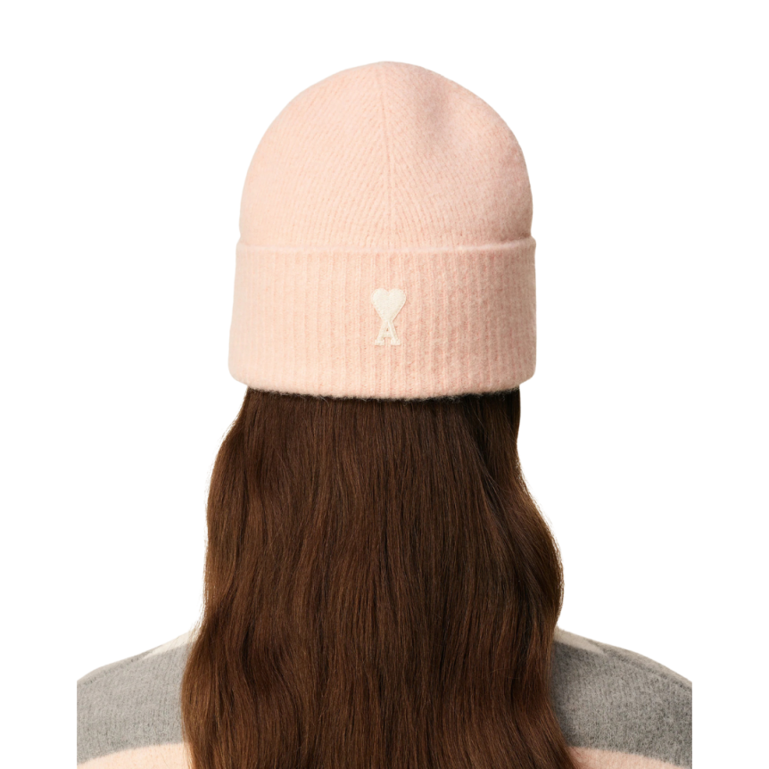 Bonnet AMI Paris maille laine alpaga rose cœur blanc