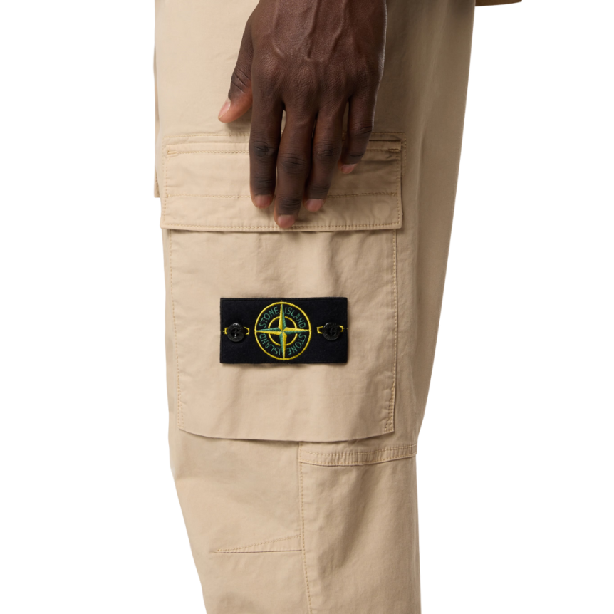 Pantalon cargo fuselé STONE ISLAND coton beige poches zippées