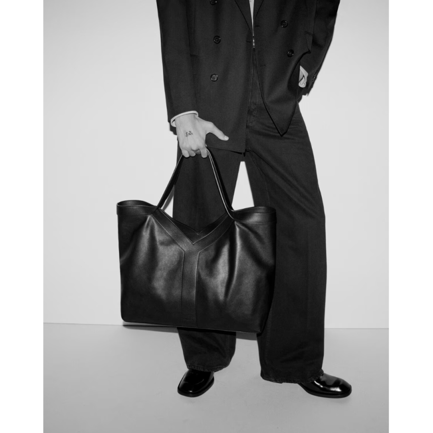 Sac grand cabas SAINT LAURENT cuir veau grainé noir surpiqure Y