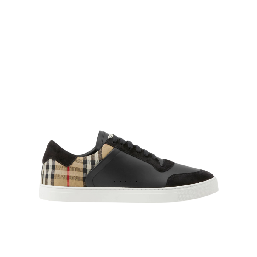 Basket basse BURBERRY Sneaker Stevie cuir noir talon Check beige