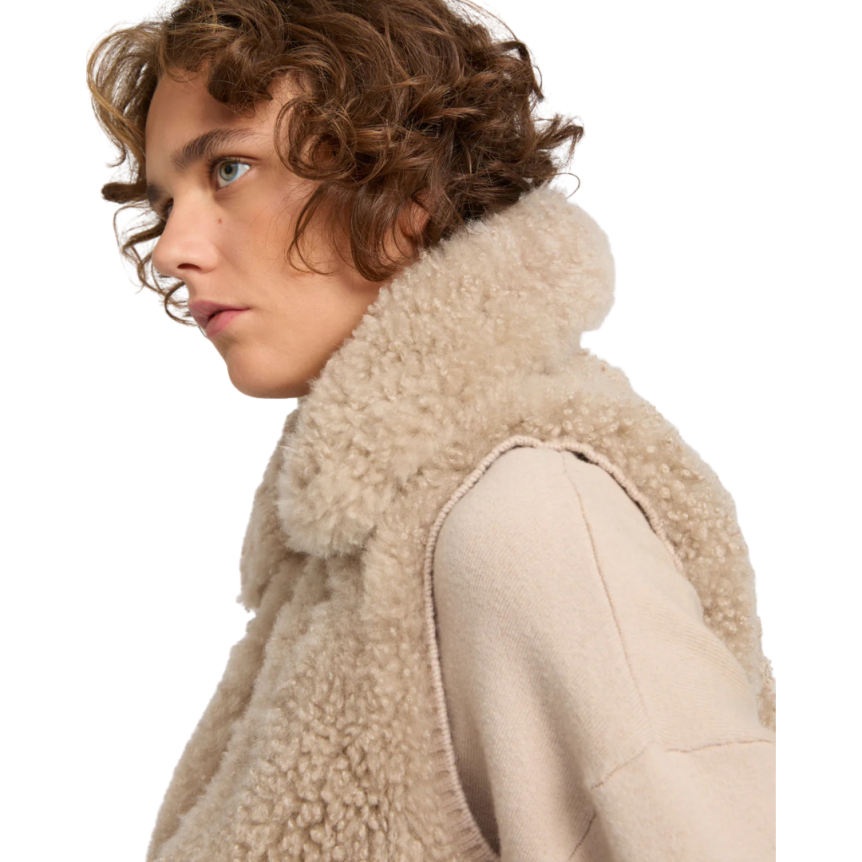 Gilet sans manche YVES SALOMON à bouton laine agneau cachemire beige
