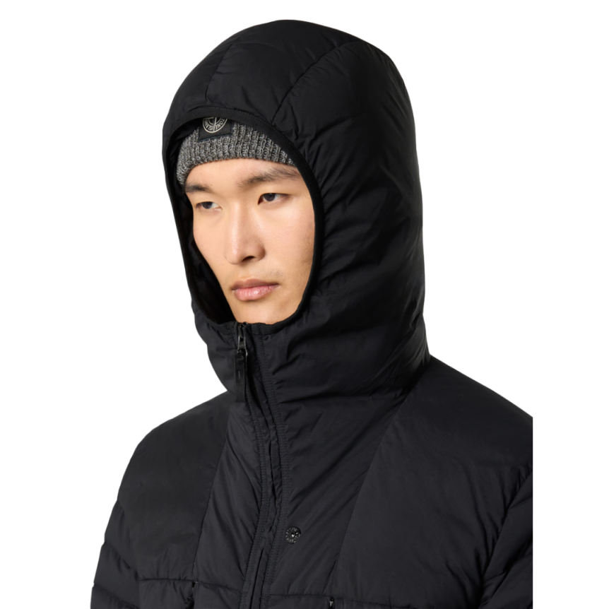 Doudoune Veste à capuche STONE ISLAND déperlante nylon léger recyclé noir