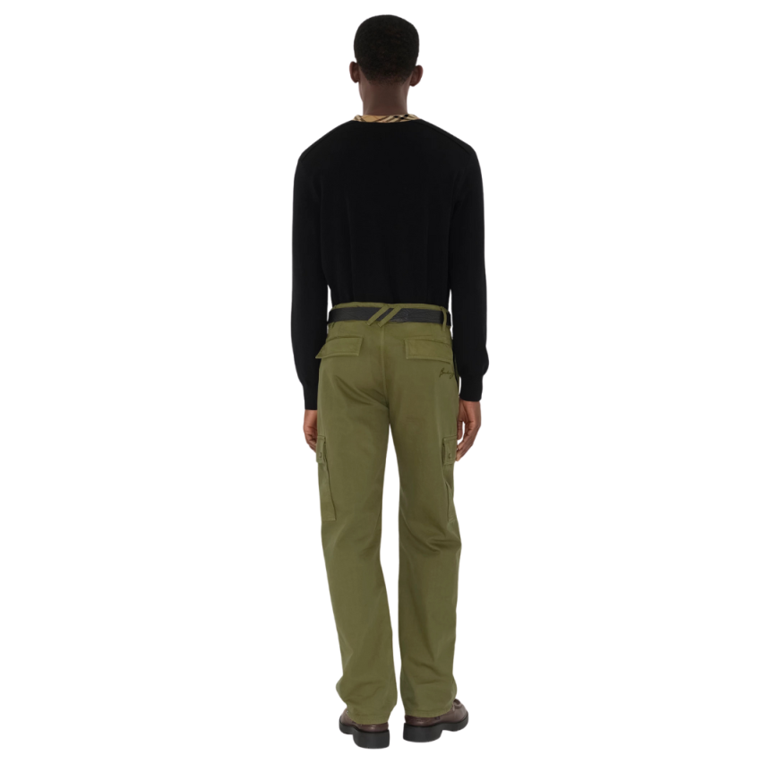 Pantalon Cargo BURBERRY gabardine kaki broderie logo ton sur ton