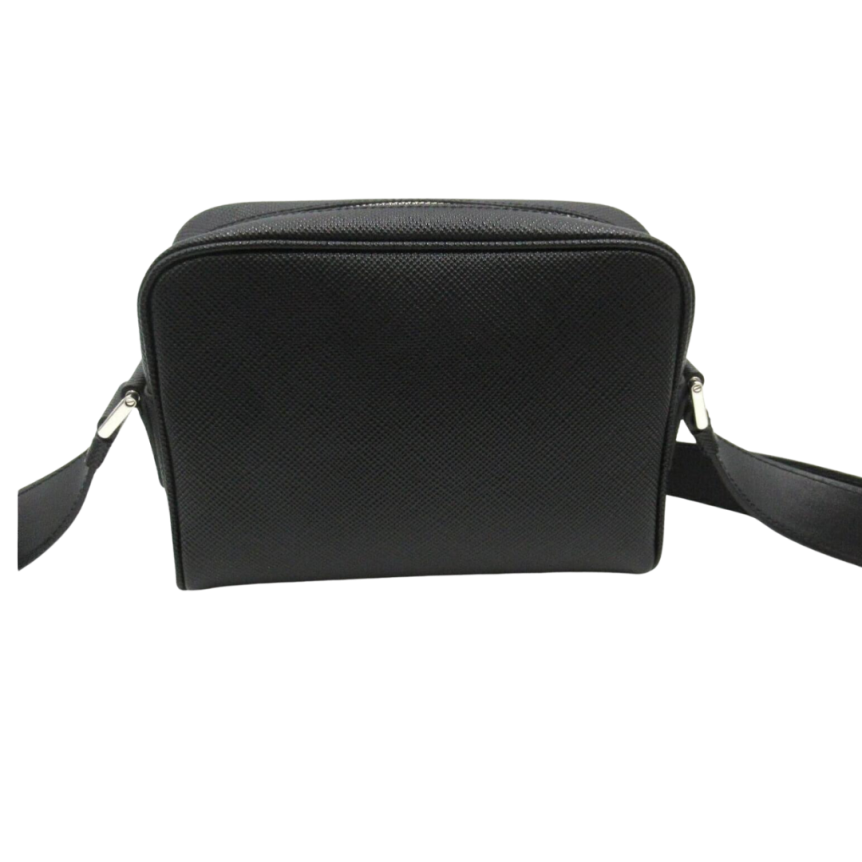 Sac Camera bag PRADA bandoulière nylon recyclé cuir noir logo triangle émail
