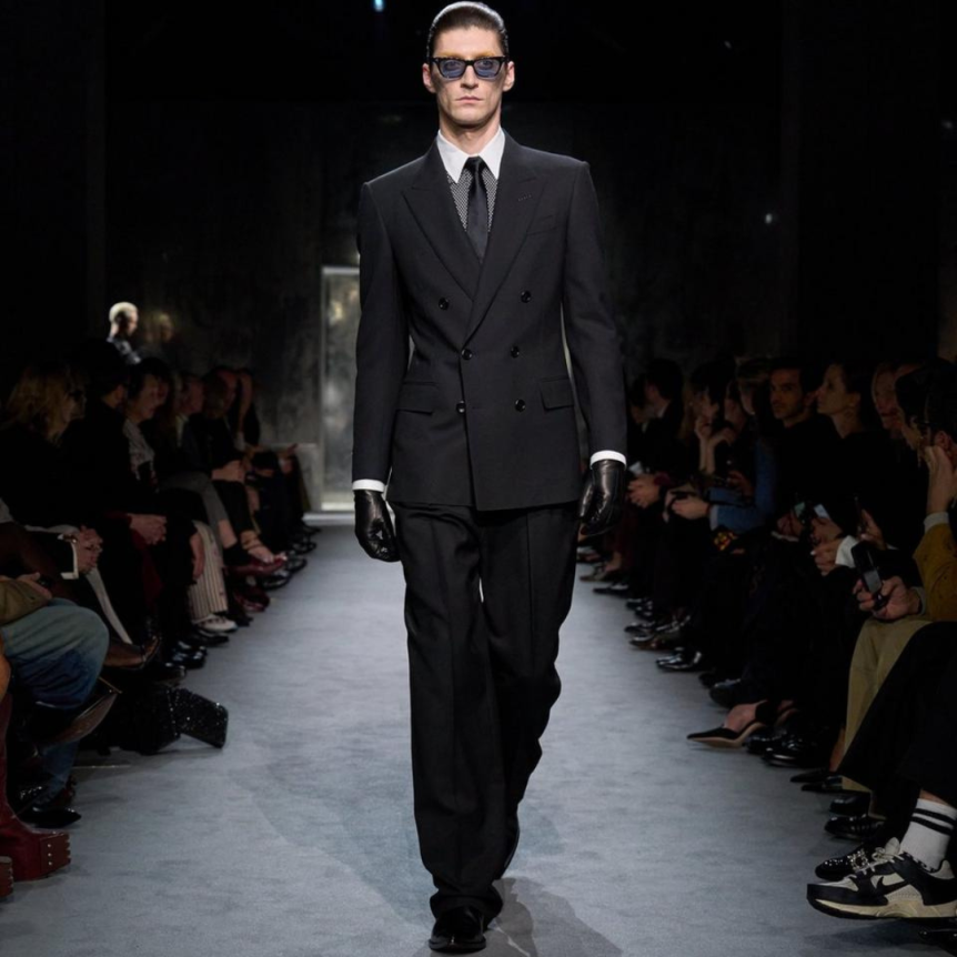 Veste croisée de costume TOM FORD laine grain poudre noir