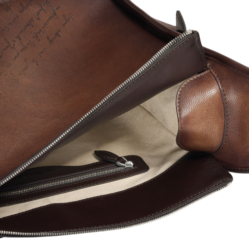 Sac Bandoulière BERLUTI Périple Hobo Cuir marron Scritto
