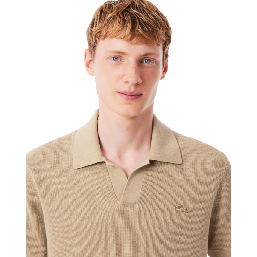 Pull manche courte LACOSTE col polo ouvert coton laine beige