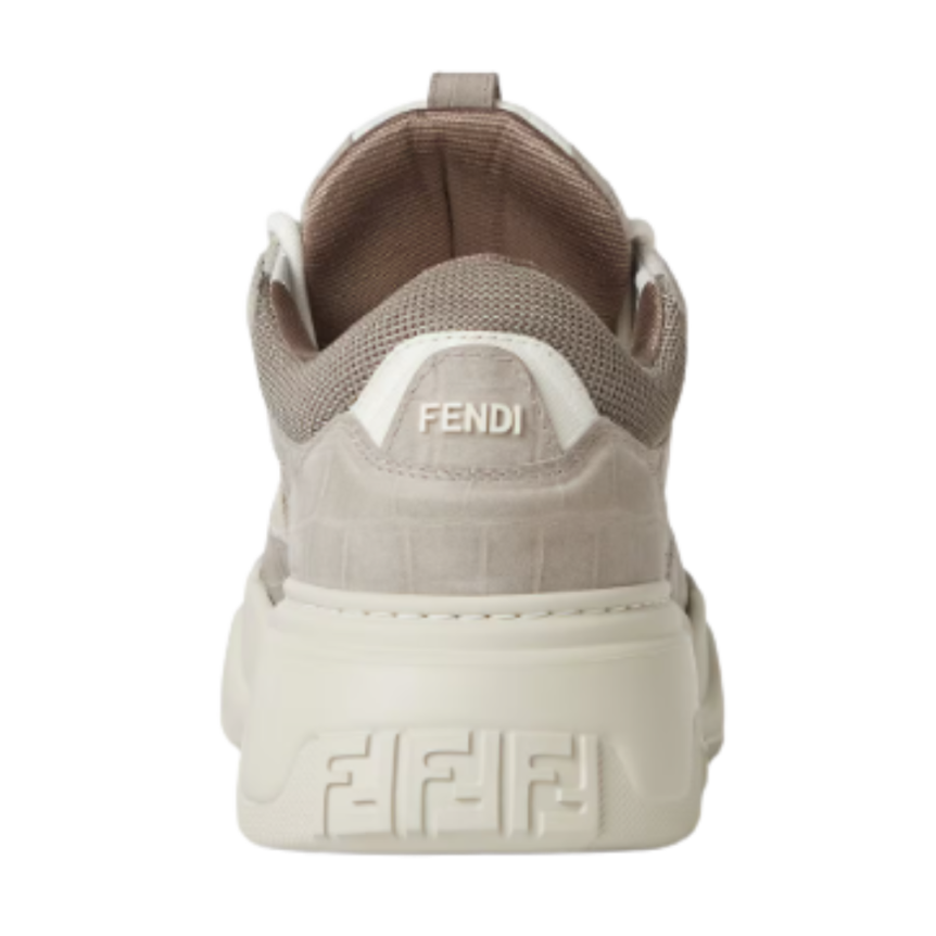 Basket basse à lacet FENDI Force cuir gris embossé croco motif FF