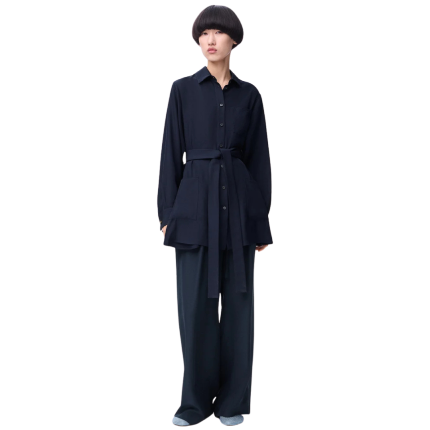 Chemisier LOEWE crêpe soie mate bleu marine ceinture à nouer boutons donuts