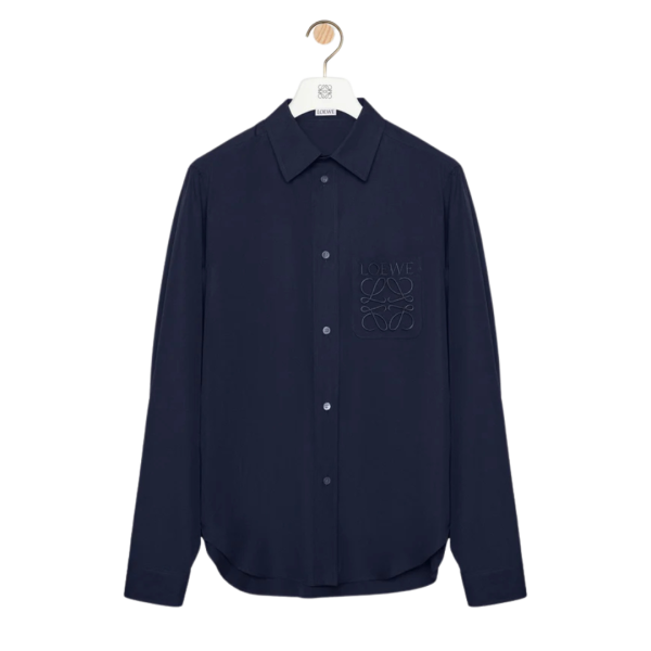 Chemise manche longue LOEWE popeline coton léger bleu marine broderie anagramme