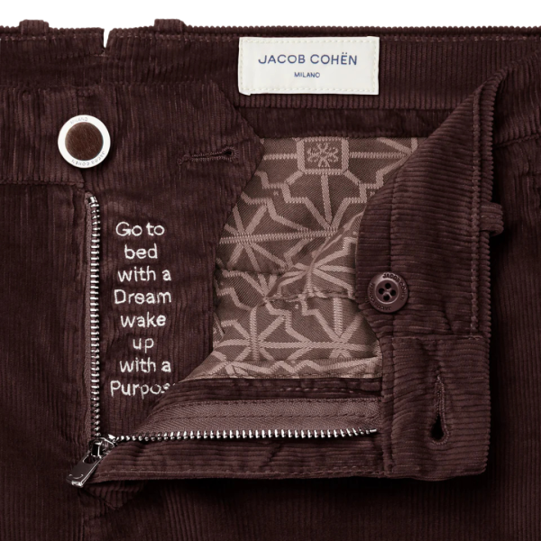 Pantalon JACOB COHEN chino slim Bobby coton denim noir super extensible