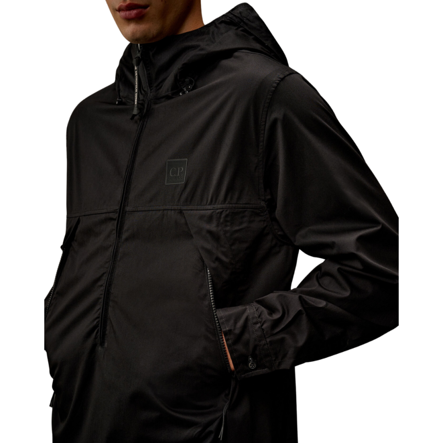 Surchemise à capuche CP COMPANY zippée gabardine coton noir Metropolis Collection