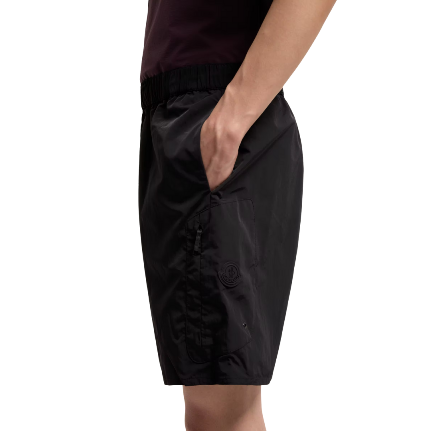 Short de bain MONCLER poche cargo nylon noir mat
