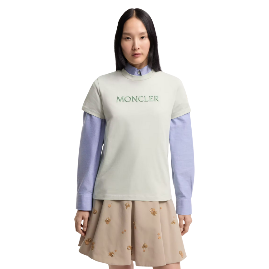 T-shirt col rond MONCLER coton vert d'eau broderie logo écriture ton sur ton