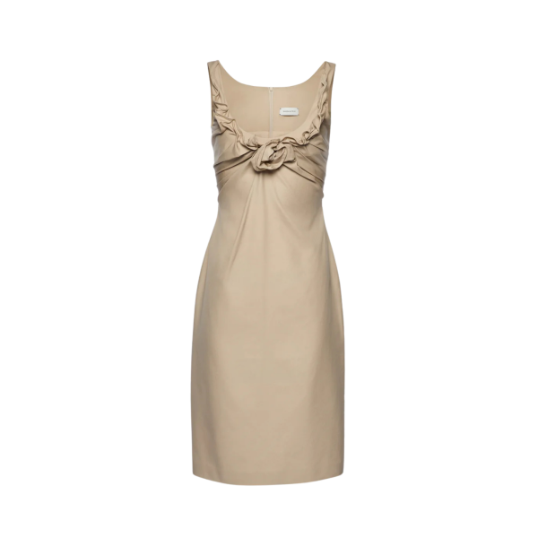 Robe courte sans manches coton soie beige à encolure drapée volants