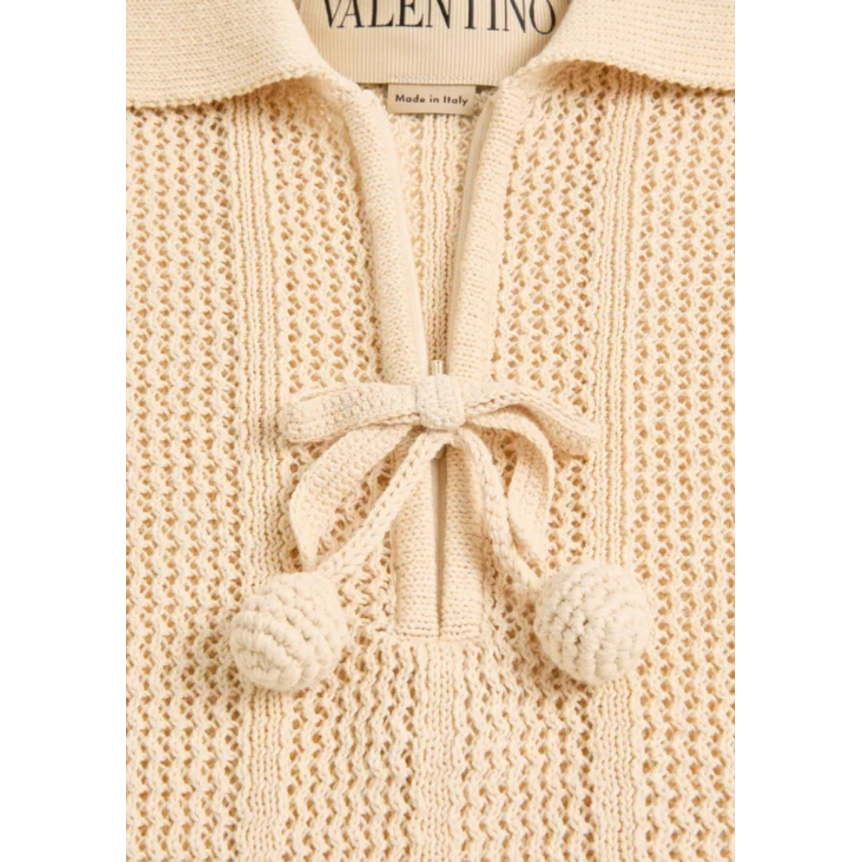 Pull polo VALENTINO en maille de coton écru avec détail Cherryfic au crochet noeud cerise