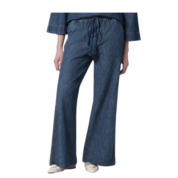VALENTINO Jean large en chambray bleu taille élastique cordon poche V doré