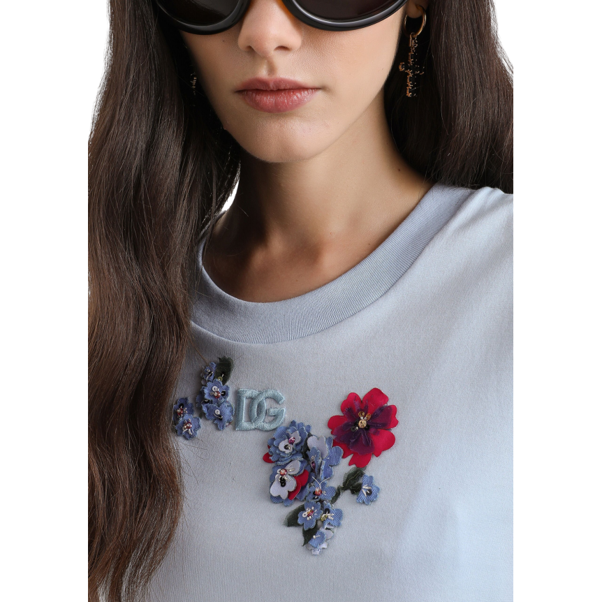 T-shirt col rond DOLCE & GABBANA manche courte jersey coton bleu ciel broderie écusson floral sequins