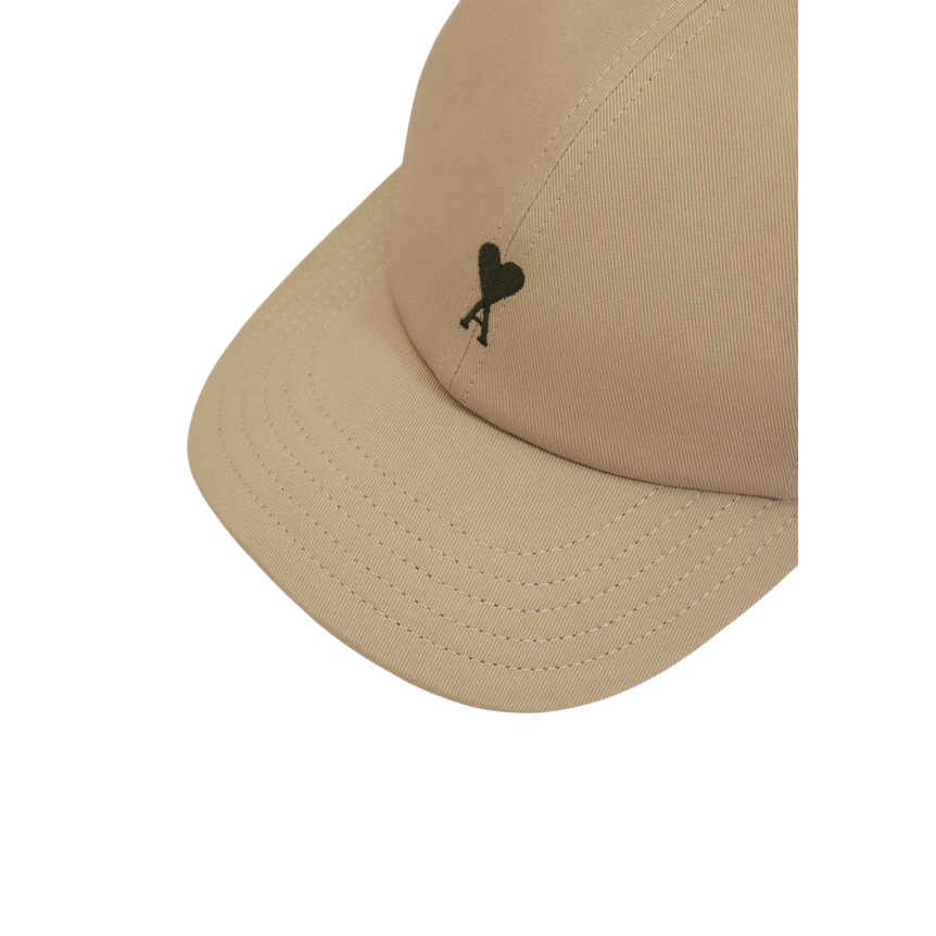 Casquette AMI Paris coton beige broderie cœur noir