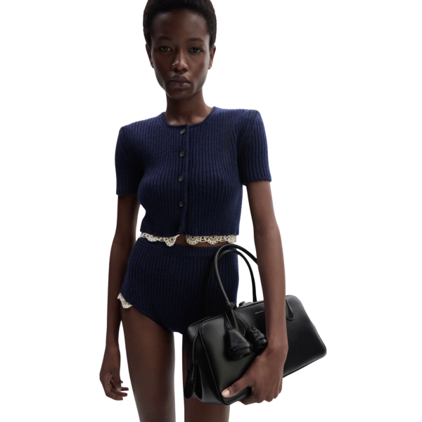 MAGDA BUTRYM Cardigan court manche courte à boutons cachemire bleu marine bordure crochet