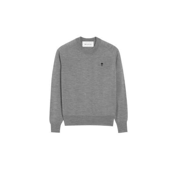 Pull col rond AMI Paris maille laine mérinos extrafine gris gros cœur noir
