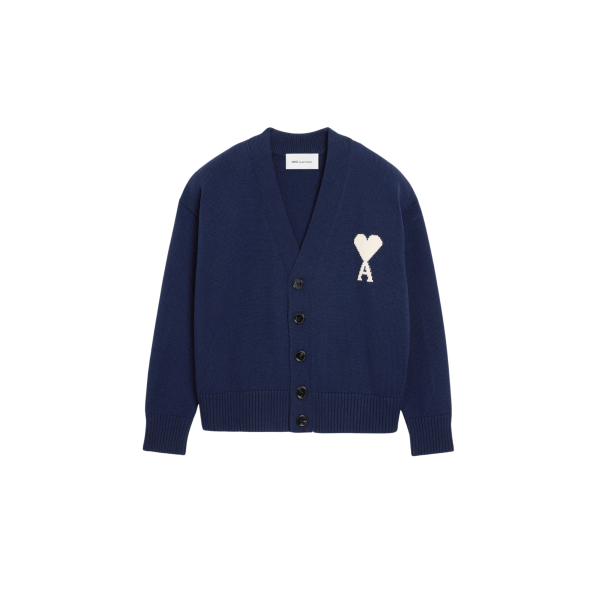 Cardigan col V AMI Paris maille laine coton bleu marine gros cœur blanc
