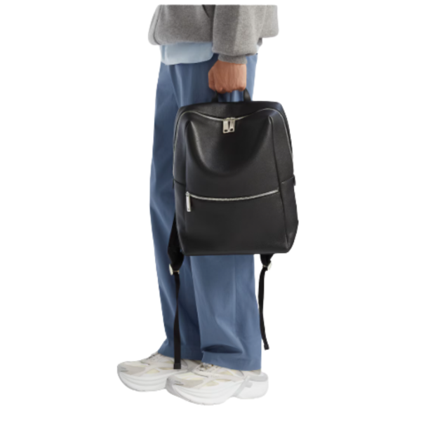 Basket Sneaker FENDI course F light cuir mesh blanc semelle épaisse logo FF relief