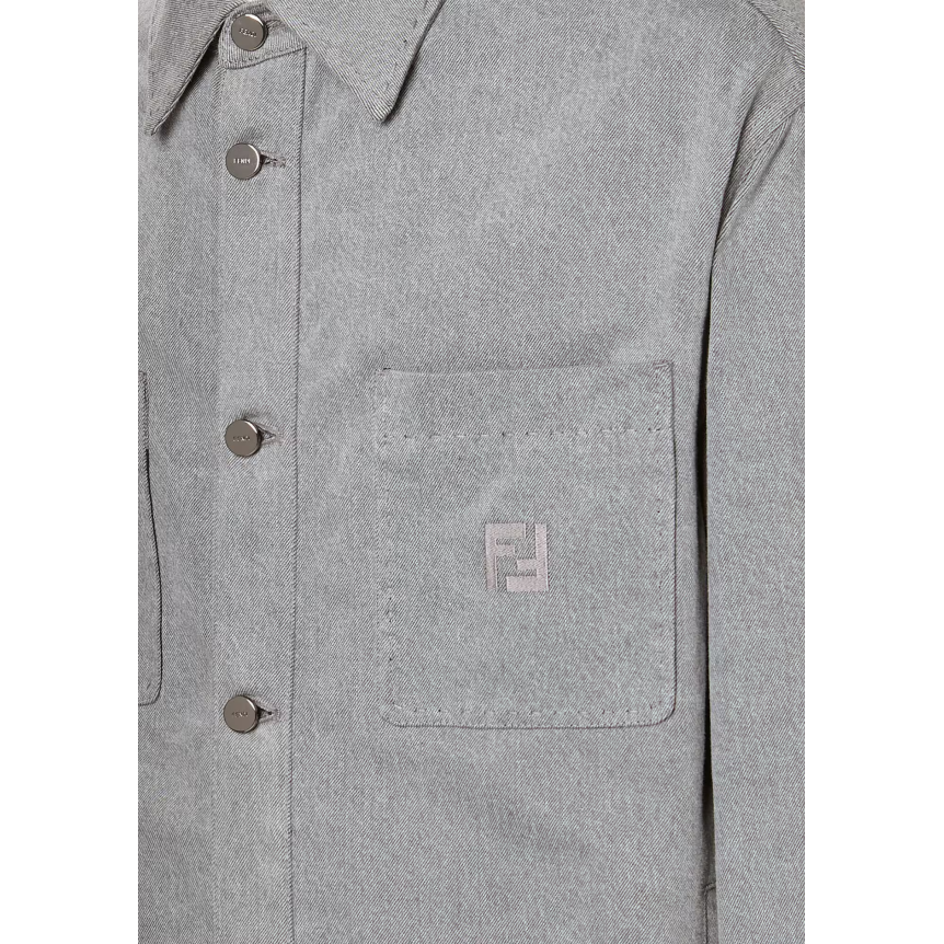 Veste simple boutonnage FENDI sur chemise denim coton jean délavé gris clair broderie FF poche poitrine