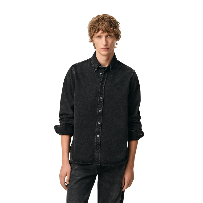 Chemise à col boutonné AMI Paris coton denim noir délavé broderie cœur noir