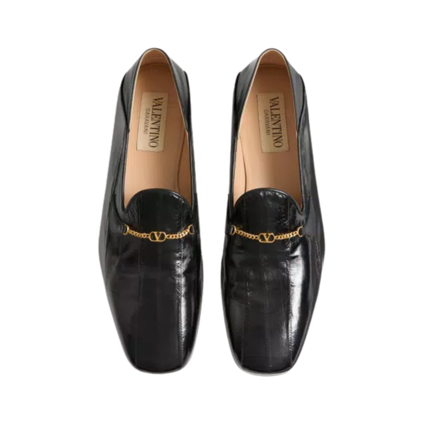 Mocassin VALENTINO Jiggie cuir anguille noir chaîne v logo doré