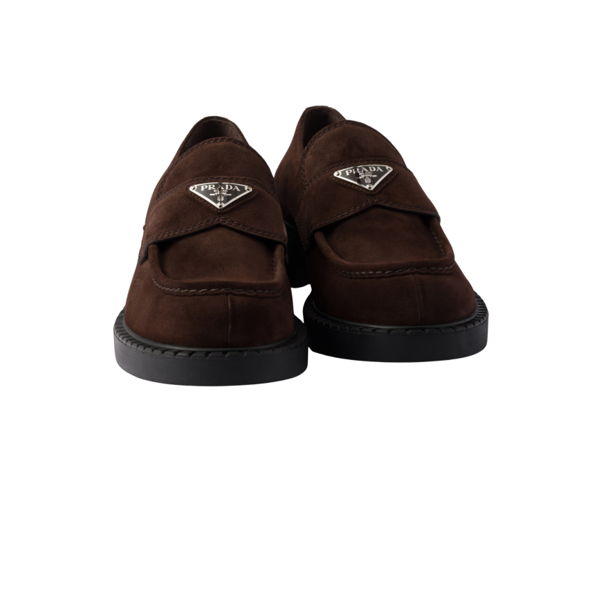 Mocassin PRADA cuir de veau daim marron chocolat logo triangle
