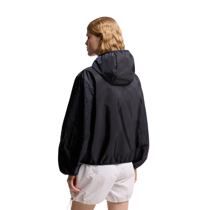 Veste courte de pluie à capuche zippée MONCLER Zelkova nylon bleu marine manche perforée