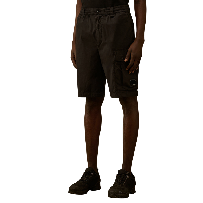 Short cargo  CP COMPANY coton extensible nylon 50 Fili noir lentille poche