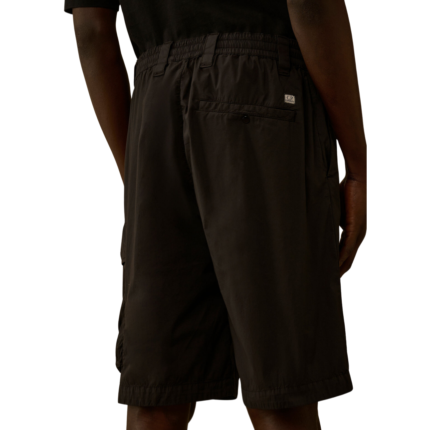 Short cargo  CP COMPANY coton extensible nylon 50 Fili noir lentille poche