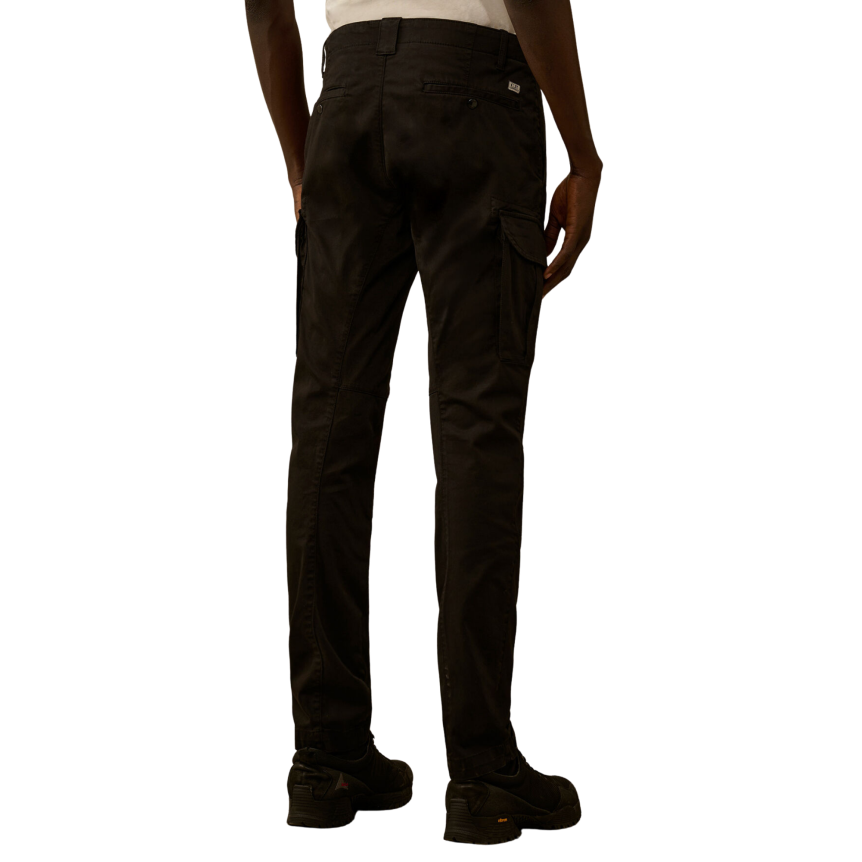 Pantalon cargo CP COMPANY coton satin stretch noir lentille poche