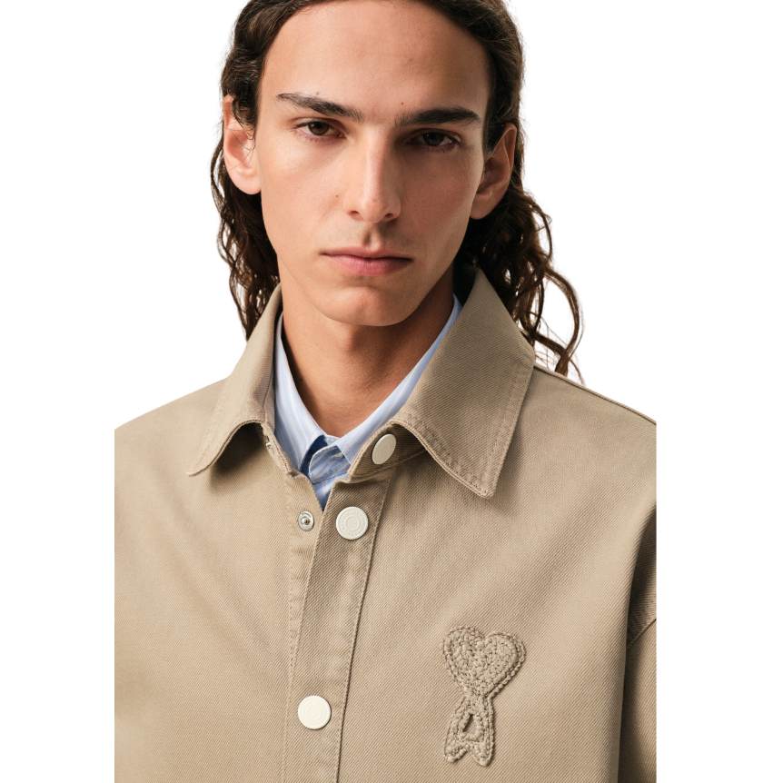 Surchemise à boutons AMI Paris Atwill de coton beige gros coeur crochet poitrine